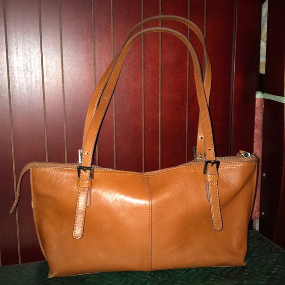 HOBO Handbags - Hobo purse